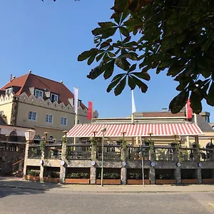 https://hotel-landsknecht.dusseldorf-hotel.net